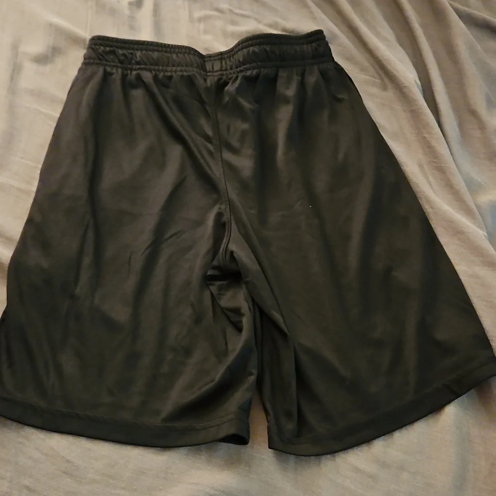 YMD Under Armour Black Athletic Shorts‎